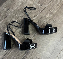 Load image into Gallery viewer, MJ Platform Patent Heels
